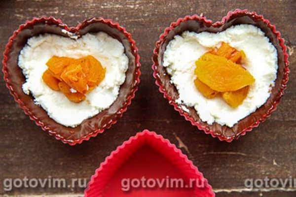 Домашні сирні глазуровані сирки з курагою, Крок 04