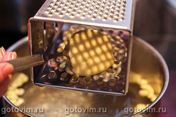 М'ясний бульйон із галушками нокедлі, Крок 03