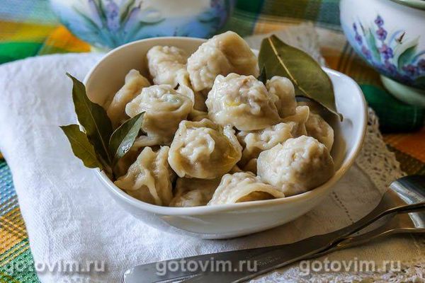 Пельмені з індички з лисичками. Фотографія рецепта