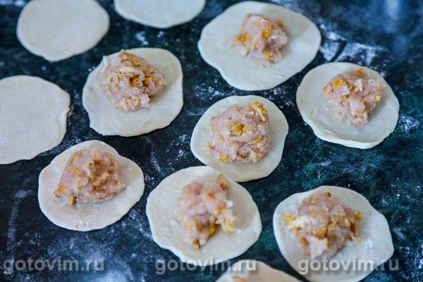 Пельмені з індички з лисичками, Крок 05